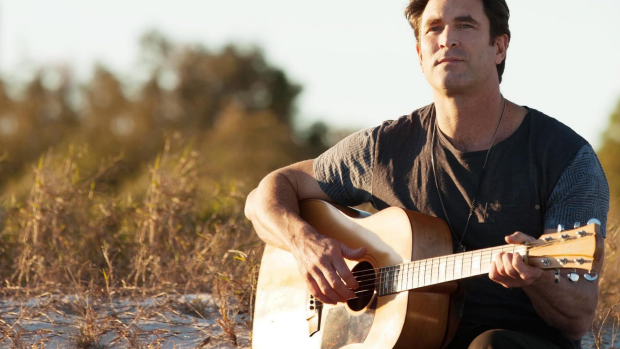 Article image for Denis Walter interviews Pete Murray ahead of the release of his new album ‘Camacho’