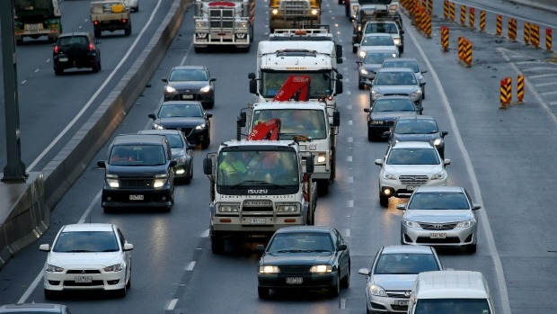 Article image for STUNG! 154 drivers nabbed illegally using Ring Road emergency lane