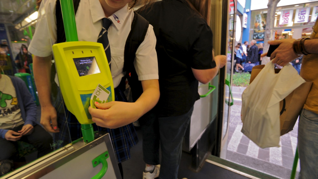 Article image for Latest fare evasion report shows most commuters are touching on their Mykis
