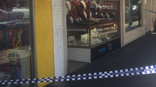 Article image for Elsternwick jewellery store robbed by three men of African appearance