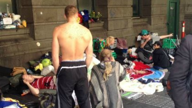 Article image for Police chief pushes for move-on laws to act on Flinders Street homeless camp