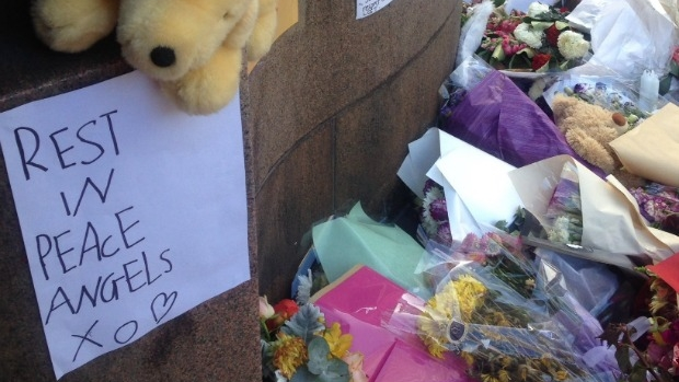 Article image for Neil Mitchell speaks with man who tried to save 10-year-old girl killed in Bourke Street tragedy