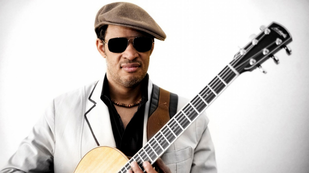 Article image for Raul Midon performs live in-studio