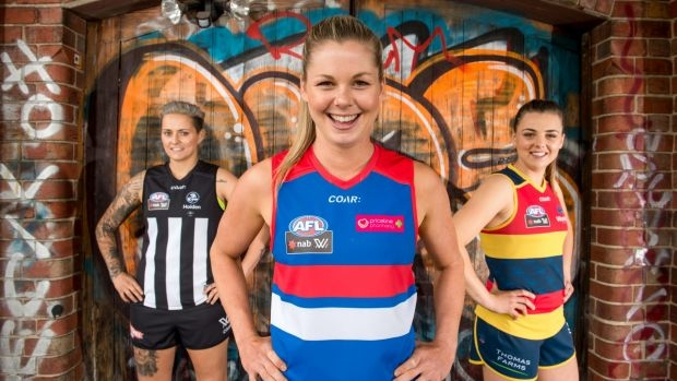 Article image for AFL boss Gillon McLachlan says women’s games will remain free