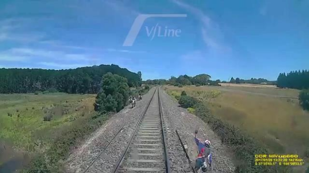 Article image for Trespassers narrowly escape path of V/Line train at Ballan