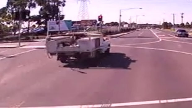 Article image for Dangerous pursuit outside Sunshine hospital captured on dashcam