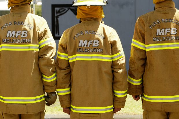 Article image for Two homes gutted in separate blazes at Campbellfield and Alphington