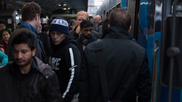 Article image for Scientists monitoring spread of ‘superbugs’ on international train networks