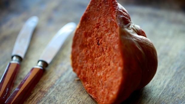 Article image for Tom Elliott takes aim at report linking bacon and salami with cancer