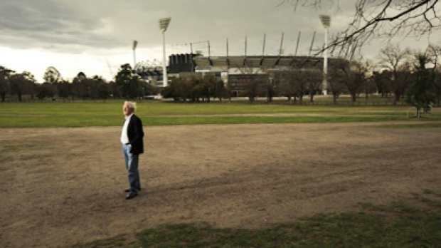 Article image for Forced stop for cars to make way for pedestrians at the MCG