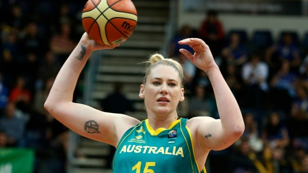 Article image for Lauren Jackson calls for better education for athletes using social media