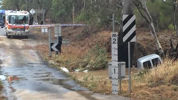 Article image for Seymour tragedy: Baker swept away in floods