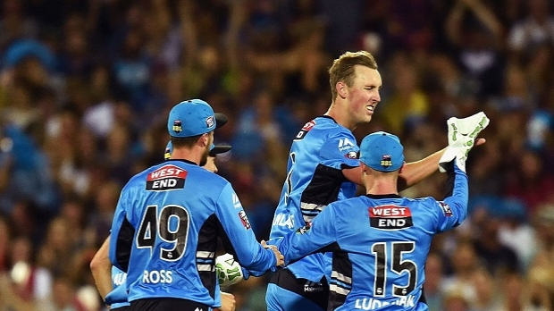 Article image for Half-centuries to Jayawardene, Head lead Strikers to win over Scorchers
