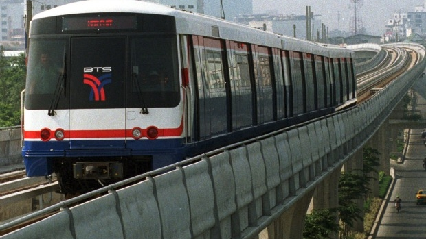 Article image for ‘Sky train’ mooted for Cranbourne-Pakenham line