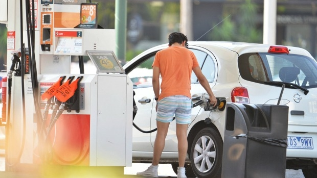 Article image for ACCC chairman Rod Sims says cost of petrol ‘unquestionably’ too high