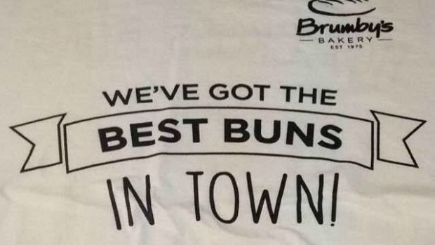 Article image for Brumby’s bakery causes outrage with ‘best buns in town’ t-shirt
