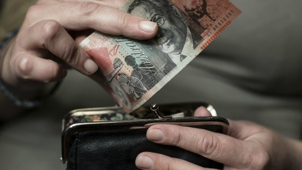 Article image for Almost one in two Australians say they live ‘pay-cheque to pay-cheque’