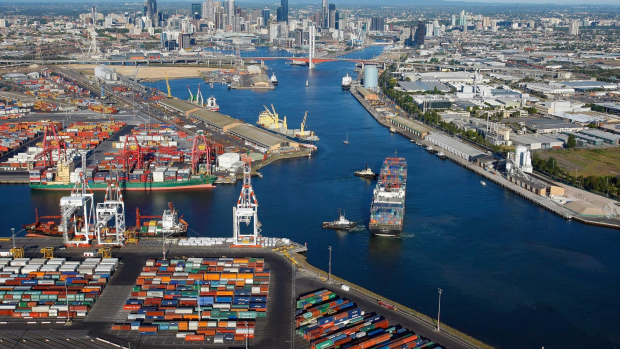 Article image for Ross and John get the ‘Port of Melbourne Lease Deal For Dummies’