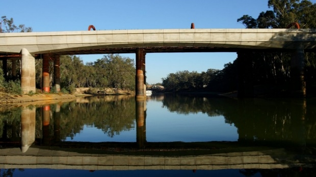 Article image for Do not swim: Murray river concerns