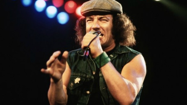 Article image for Pete Ford says Brian Johnson dumped from AC/DC tour following hearing difficulties