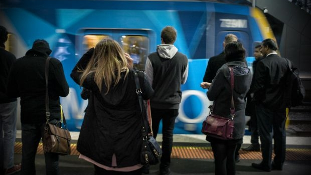 Article image for Worker suffers electric shock, Belgrave and Lilydale train lines delayed