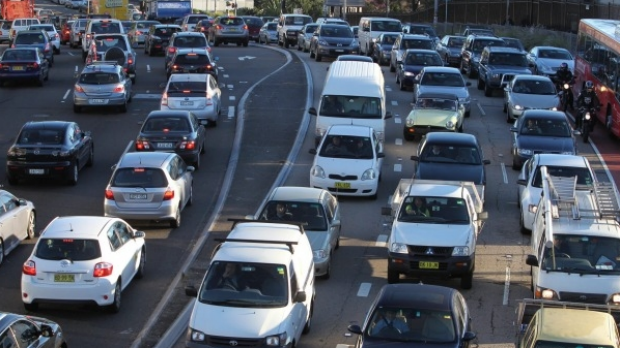 Article image for Australians don’t want to catch trains and would rather sit in traffic