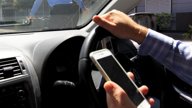 Article image for Privacy concerns over new police technology used to catch drivers using phones