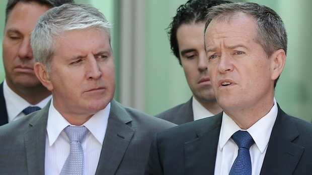 Article image for Neil Mitchell grills Brendan O’Connor over comments from Bill Shorten on 3AW