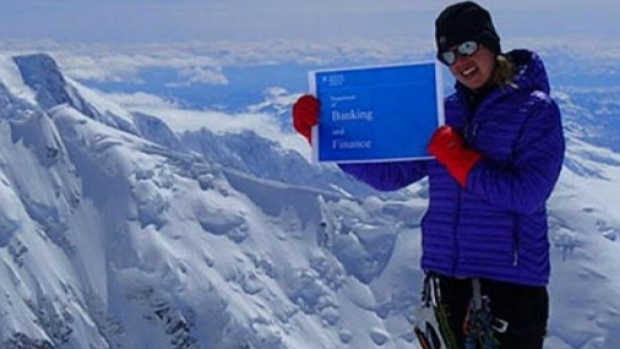 Article image for Melbourne woman Maria Strydom dies on Mount Everest