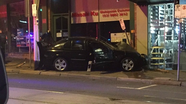 Article image for Man taken to hospital after crash on Burke Road, Camberwell