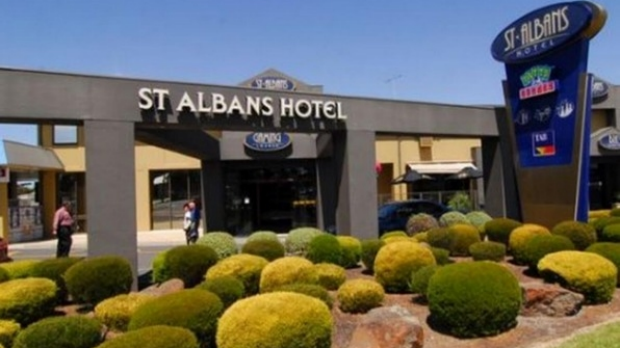Article image for Pub Of The Week review: Tony Leonard visits the St Albans Hotel