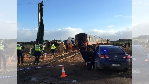 Article image for Horror smash involving train and truck at Pirron Yallock, near Colac