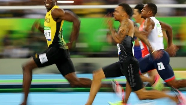 Article image for Cameron Spencer tells Ross and John how he snapped iconic photo of Usain Bolt