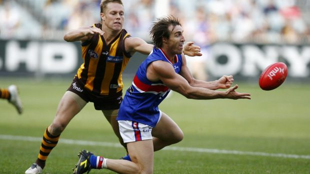 Article image for Scott West pays credit to ’empathetic’ Luke Beveridge for Dogs’ success