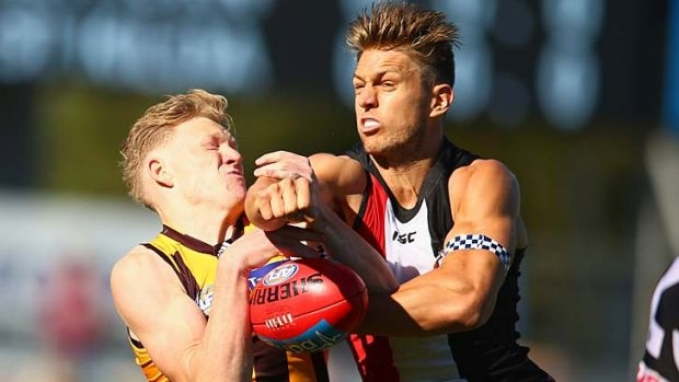 Article image for Hawthorn lands pick 10 in swap with St Kilda