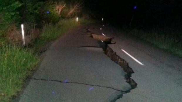 Article image for Massive earthquake rocks New Zealand