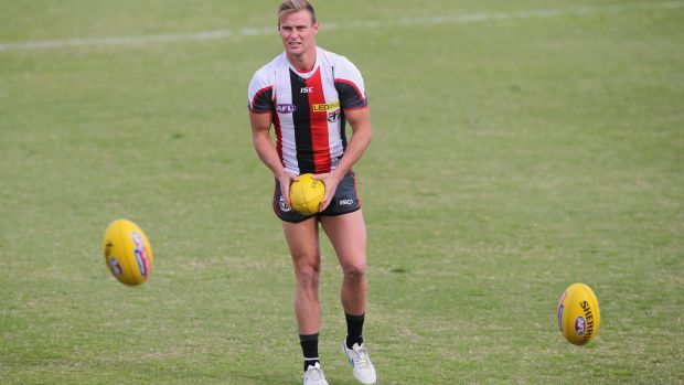 Article image for St Kilda midfielder pulls the plug on season 2017