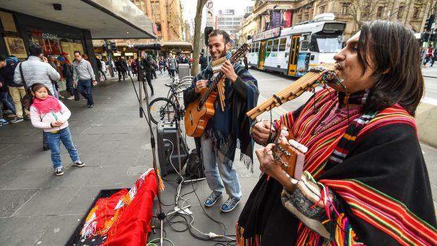 Article image for Public to be the judge on city buskers