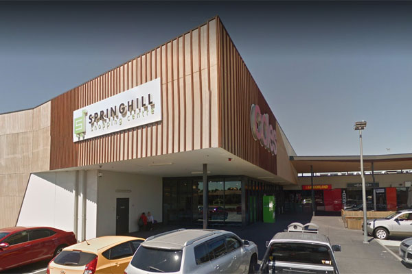 Article image for Gang of youths storm supermarket in Melbourne’s south-east