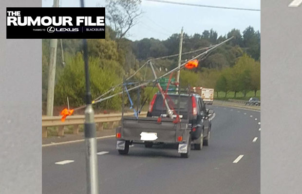 Article image for Driver foolishly tows ENTIRE clothesline on trailer