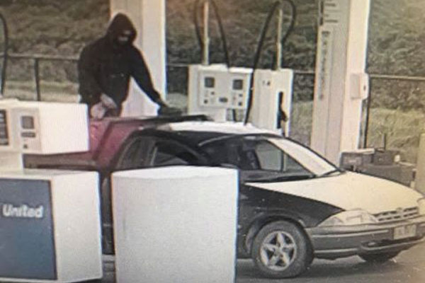Article image for Bizarre Tooradin petrol drive-off