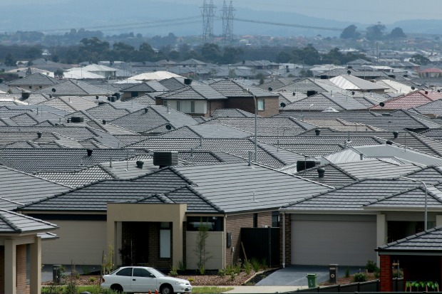 Article image for Jitters as house prices fall for units, apartments in Melbourne’s property market