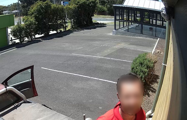 Article image for ‘Ute, Camera, Action’ | Tradie caught on CCTV … trying to steal it?