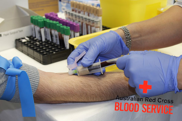 Article image for Blood bank inundated after man’s on-air plea for best mate battling cancer