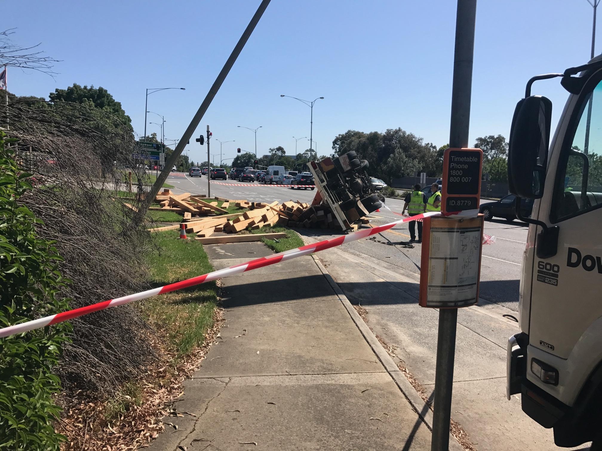 Article image for Truck rolls on Maroondah Highway