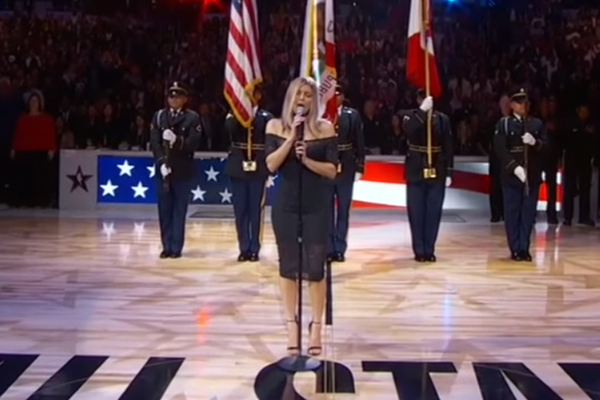 Article image for Watch it: Fergie apologises after horrid rendition of US anthem