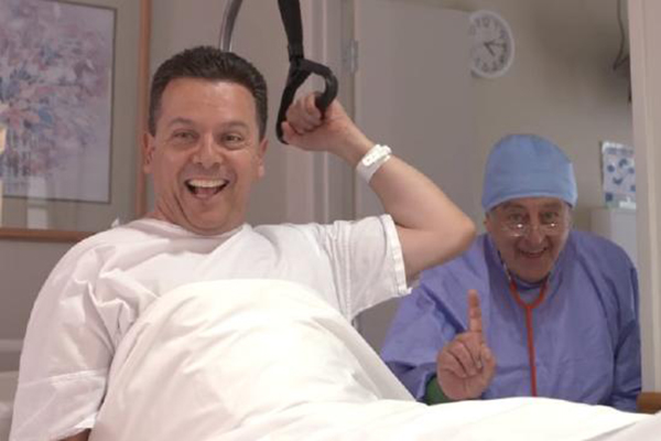 Article image for Nick Xenophon raps and dances in bizarre new TV ad