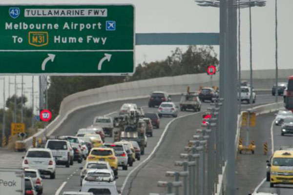 Article image for Speed limits to be increased to 100km/hr on Tullamarine Freeway during off-peak times