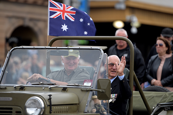 Article image for Old military vehicles ousted from ANZAC Day parade