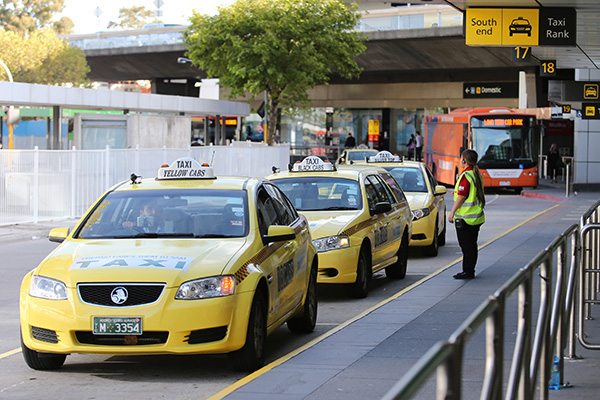 Article image for Cabbie claims cost-cutting to blame for long wait times at Melbourne Airport